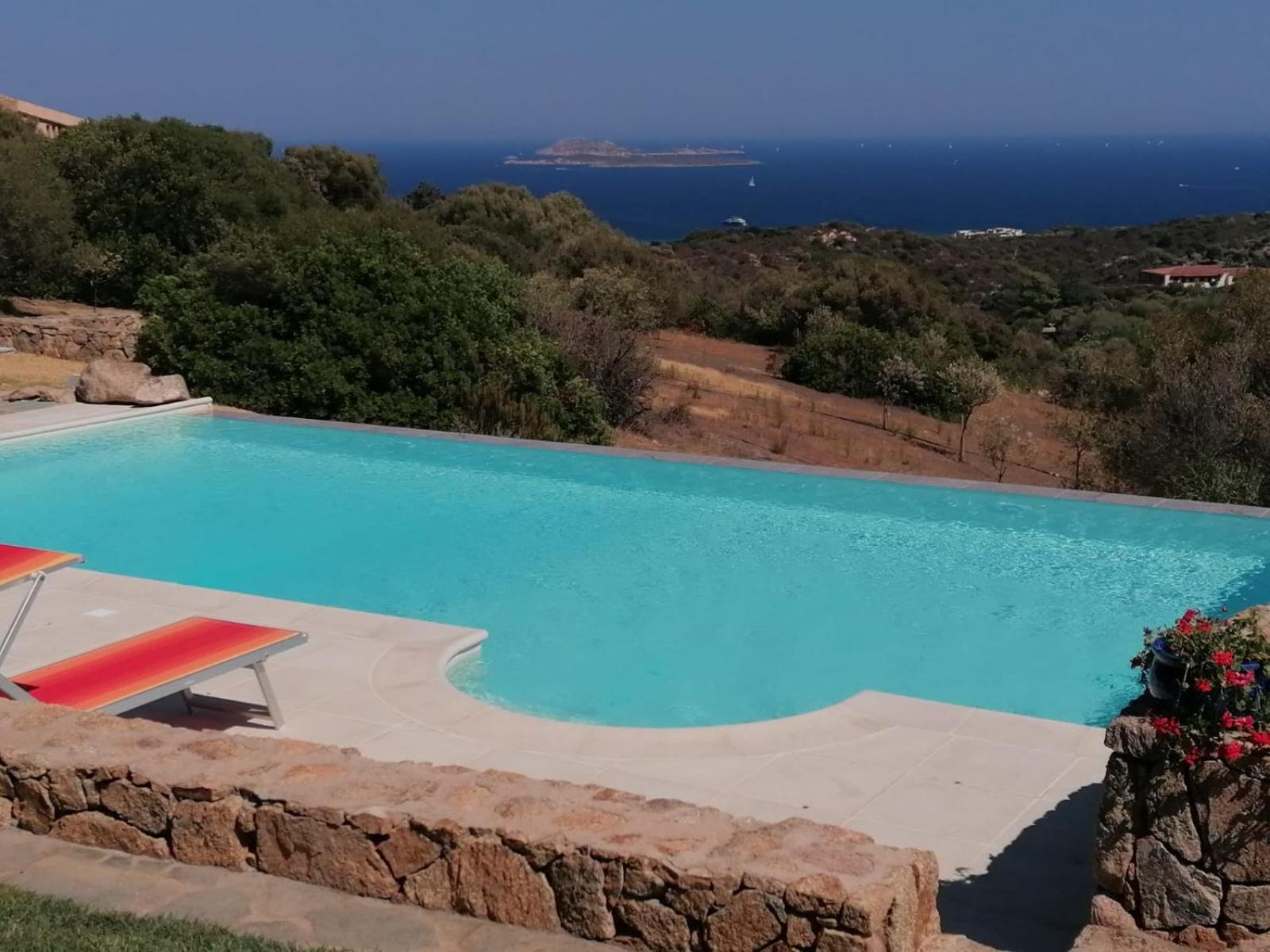 La Sima Villa Con Piscina Vista Mare San Pantaleo Sardegna Exterior foto